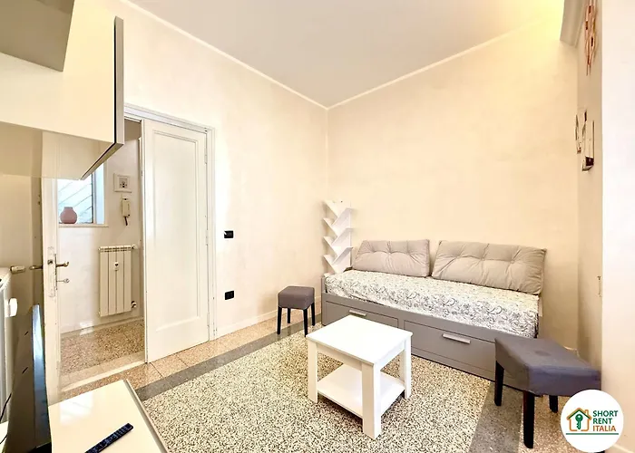 Re Di - Iside House Daire Roma